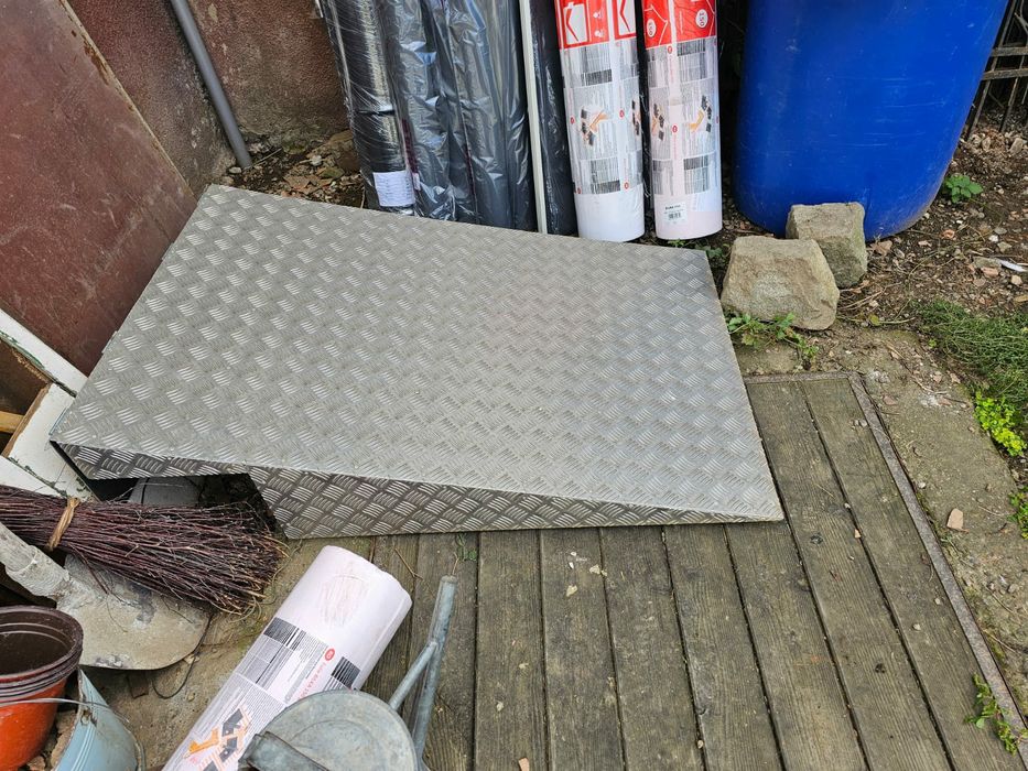 Rampa de acces magazine