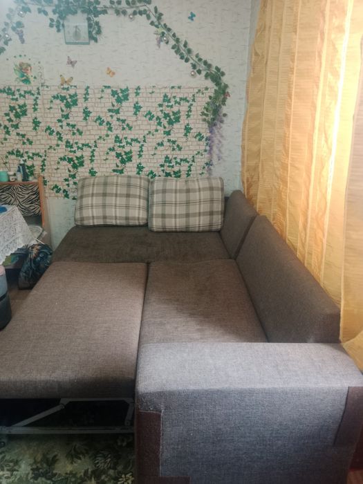 Диван угловой раздвижной