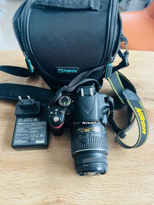 Продам Фотоаппарат Nikon D3200 б/у