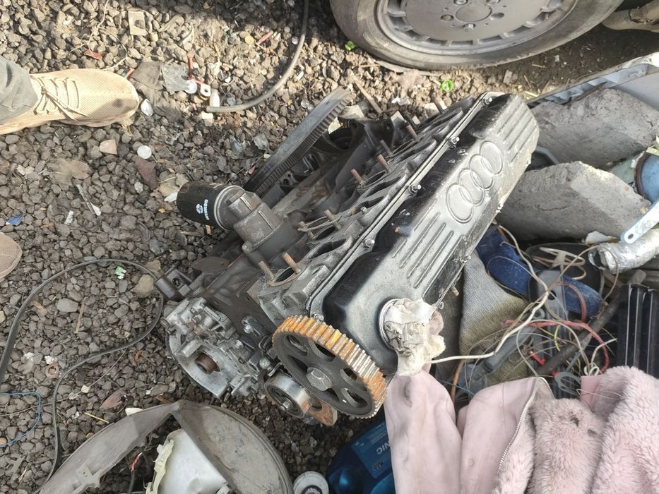 Продам двигатель на запчасти пятицилиндровый audi c4