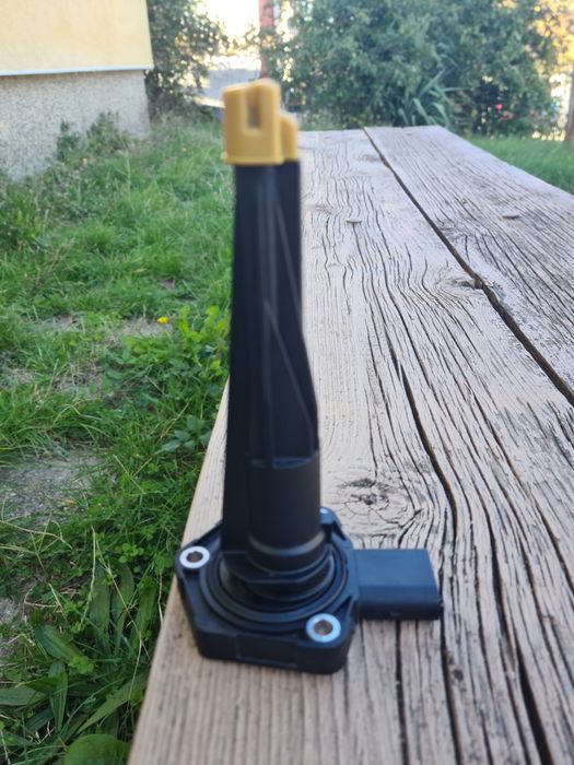 Датчик измерване на маслото на W213 W205 W218