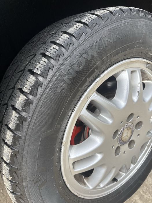 Vand Mercedes benz vito 111 cdi  7+1 locuri