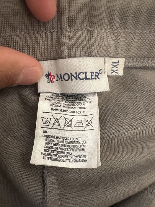 Moncler short