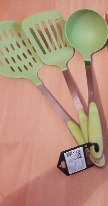 Set 3 ustensile de bucatarie din silicon Heinner