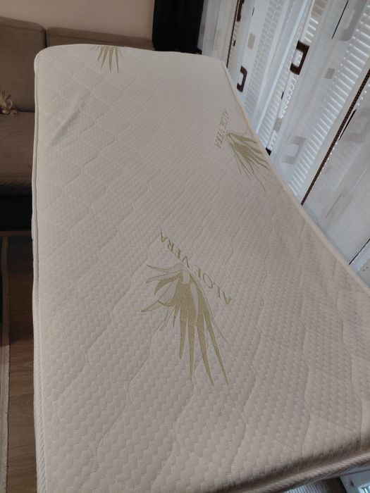 Бебешко креватче с матрак