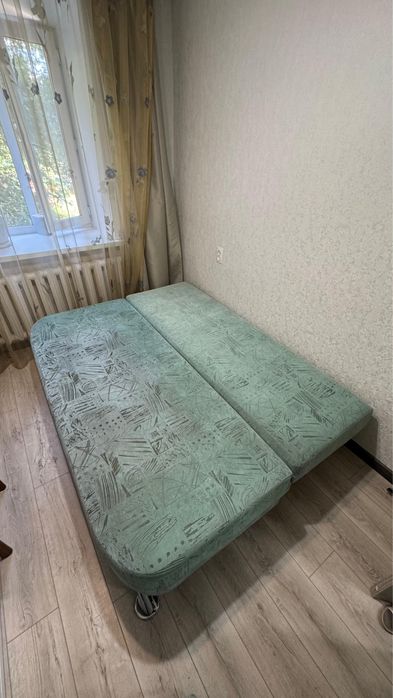 Продам диван в отличном состоянии