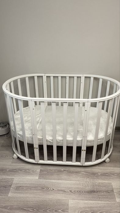 Продам детскую кроватку