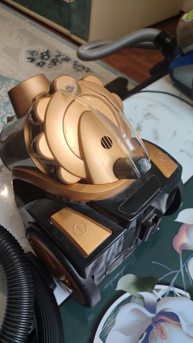 Продам пылесос в состоянии