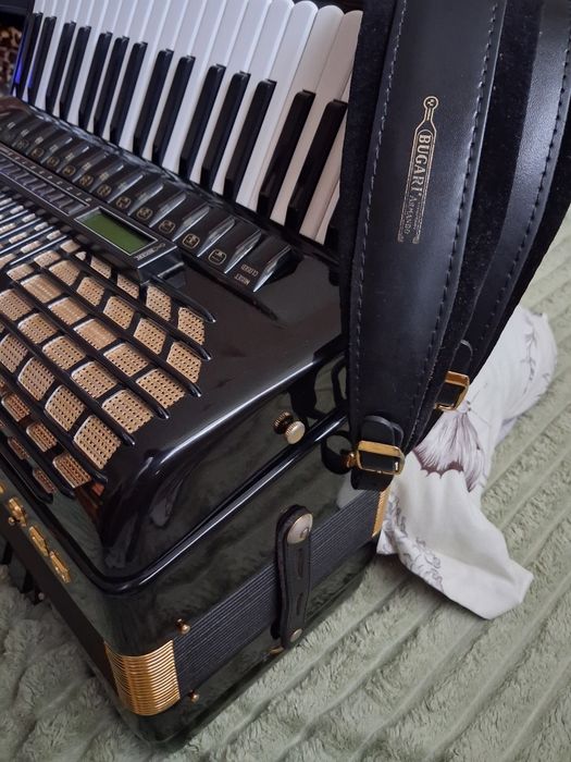 Acordeon Bugari Armando