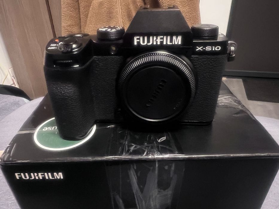 Camera Fujifilm x-s10 noua