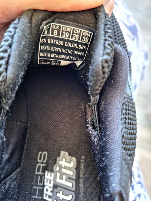 Маратонки Skechers