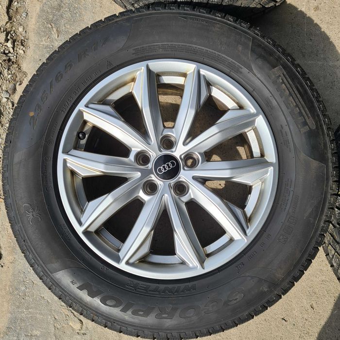 Roti/Jante/Jenti Audi Q5 (FY) 2017-2025 | Pirelli Scorpion Winter - 235/65 R17 104H