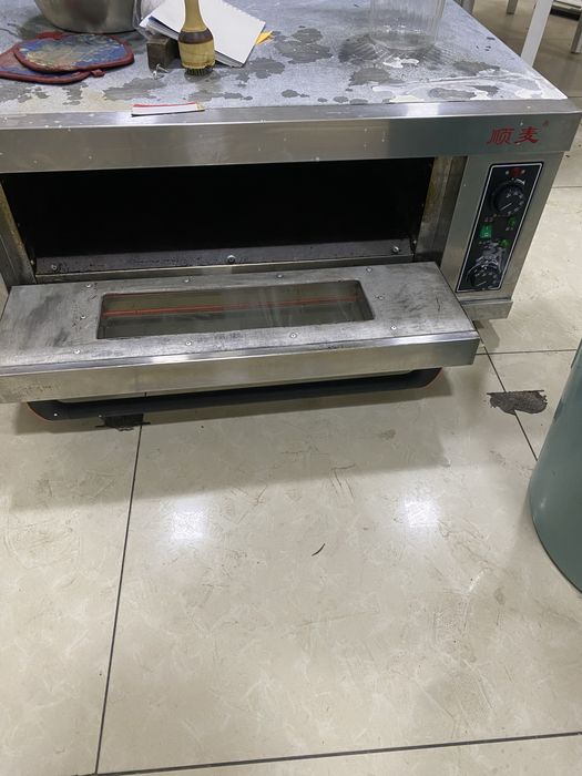 Pechka sotiladi arzon 6 oy ishlagan