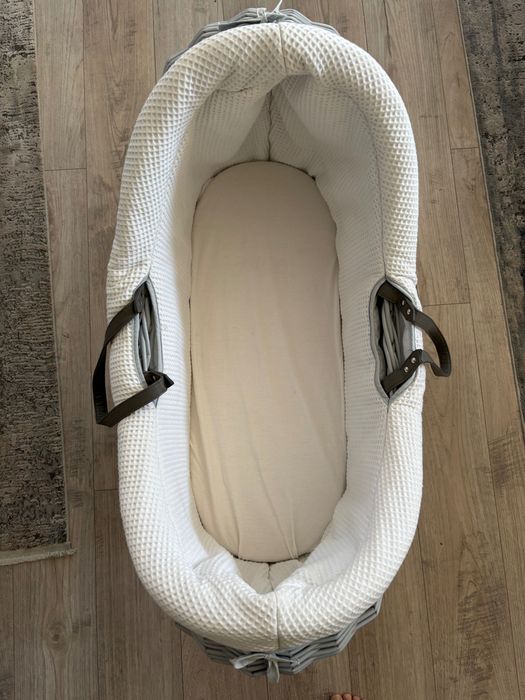 Pătuț de bebe balasuar