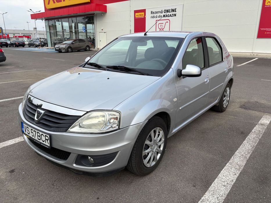 Dacia Logan Laureate 1.2 MPI 75 CP | 2012 | Unic proprietar | 135.000 km