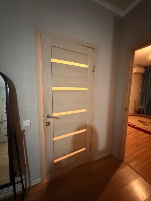 Продам двери межкомнатные