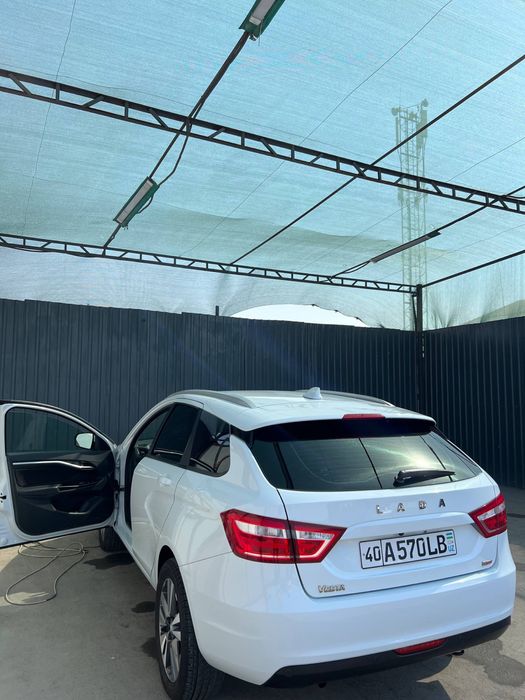 Lada vesta sw 1.6