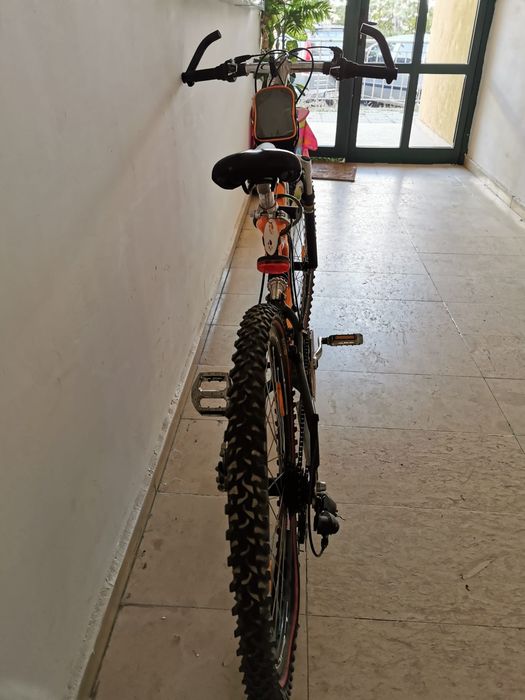 Велосипед 26" х 17 добро техническо състояние Interbike