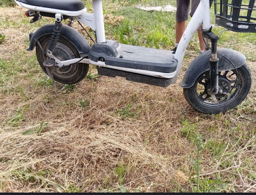 Скутер сатам жүреді 2025