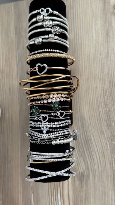 Vand bijuterii originale swarowski si pandora