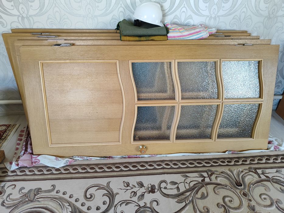 Есіктер 10мыңнан