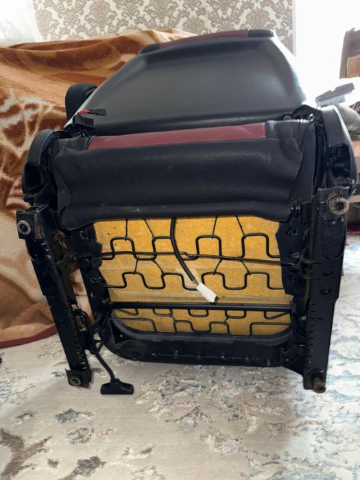 Сидение новый BMW E30