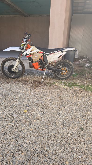 Vând ktm 300 2016 .