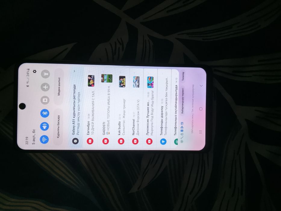 Телефон продам срочно