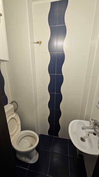 Н-3-130-Дава се под наем тристаен апартамент в ж.к. "В. Левски"