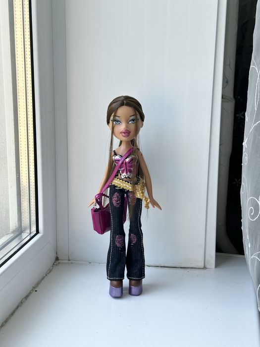Bratz Nevra Братц Невра