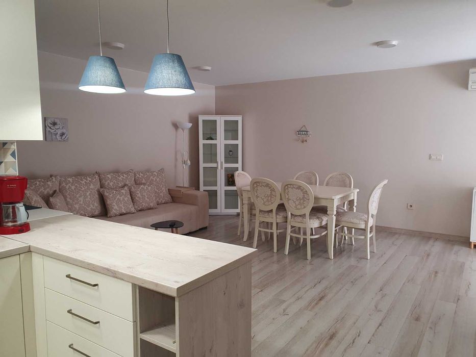 Продава се Двустаен апартамент в Пловдив, Кючук Париж - 85 кв.м за 1883 €/кв.м - Снимка #5