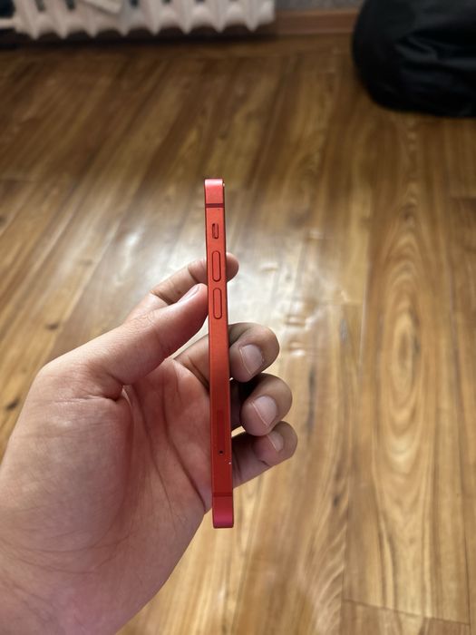 Продам айфон 12мини
