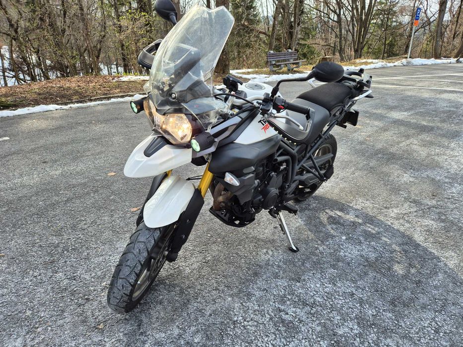 TRIUMPH TIGER 800 , 2014 Navigatie