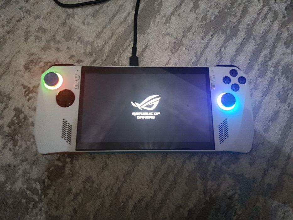 Asus rog ally z1 extreme