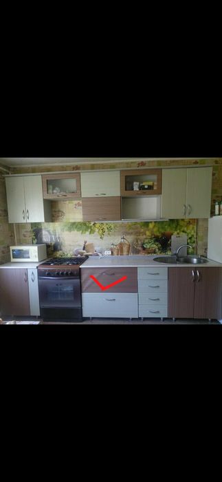 Продам кухонный гарнитур размер 310см