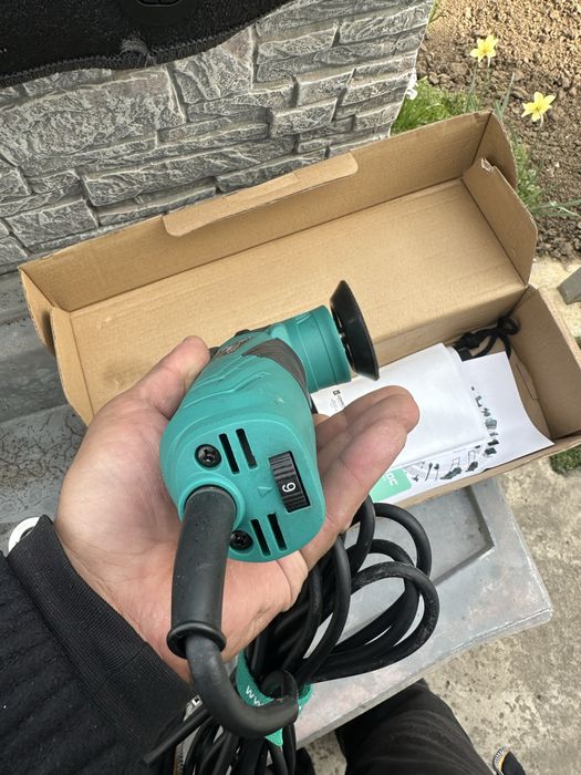 Чисто нова полир машина