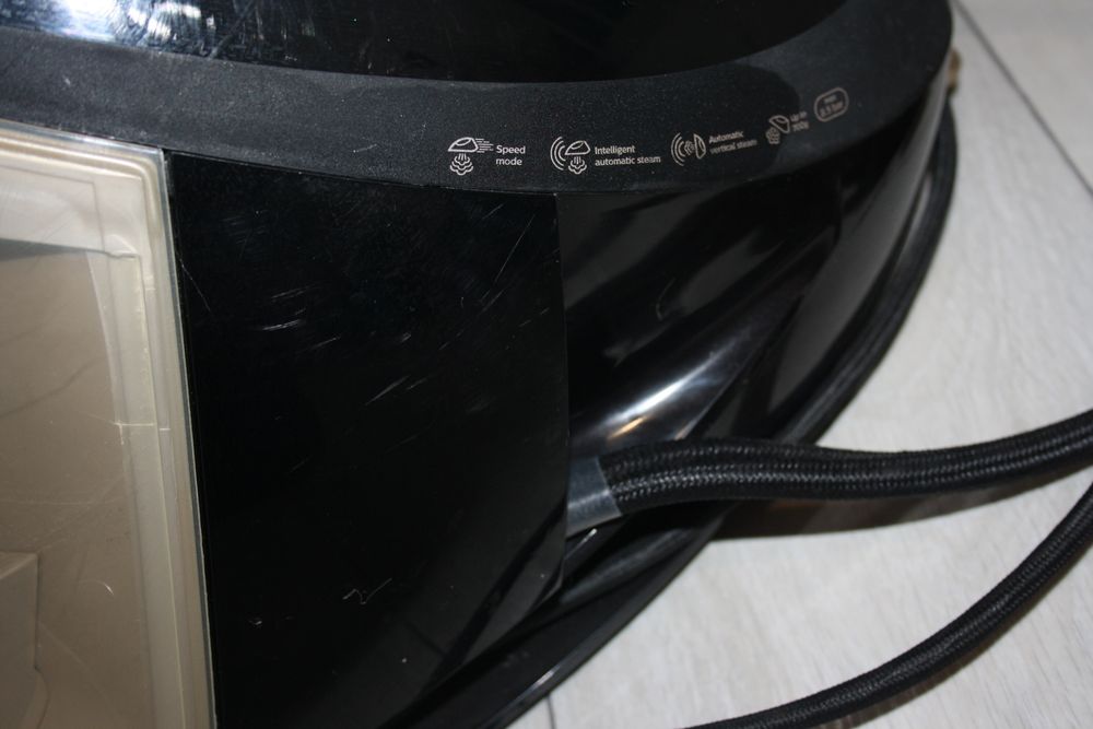 Продам парогенератор Philips perfect car 80000