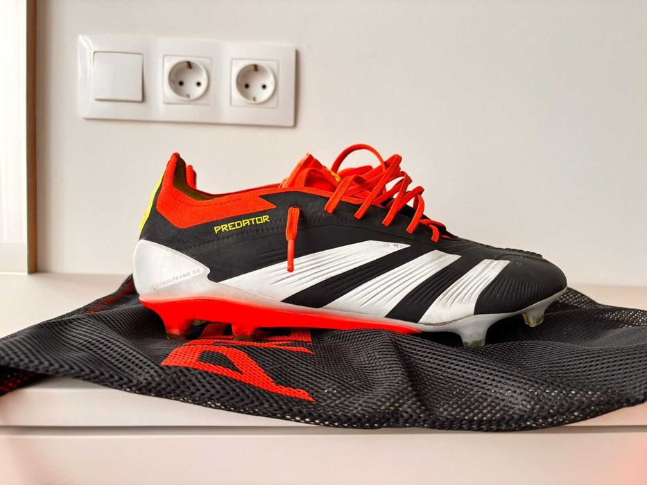 продам футбольные бутсы