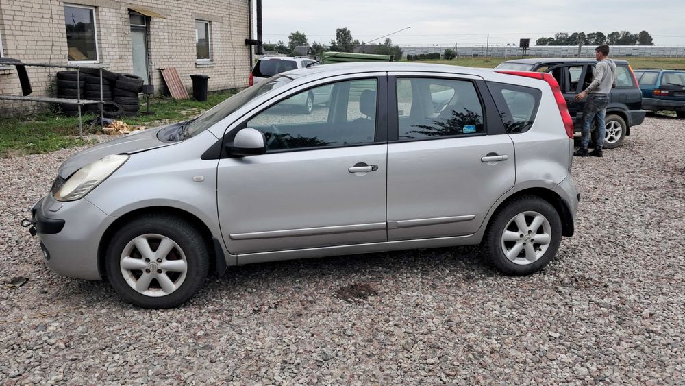 Ниссан Нот Е11 / Nissan Note E11 в полный разбор