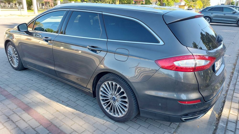 Vand Ford Mondeo "Titanium"
