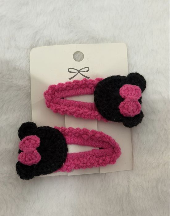 Ръчно плетени детски фиби