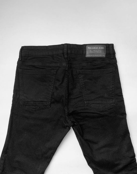 Джинсы брюки черные PULL&BEAR