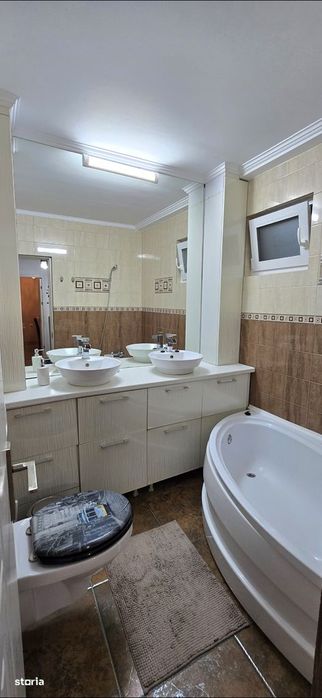 Apartament 2 camere decomandat Zona Parc Gară Bloc Turn Comision 0%