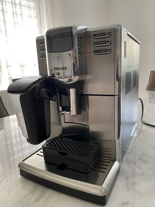 Espressor Automat Philips Latte Go