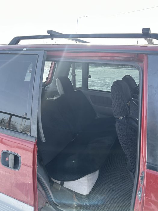 Продам машину митсуба спейс раннер