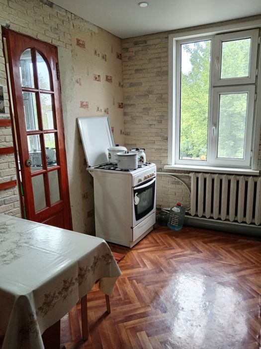 Продам 2 комнатную квартиру