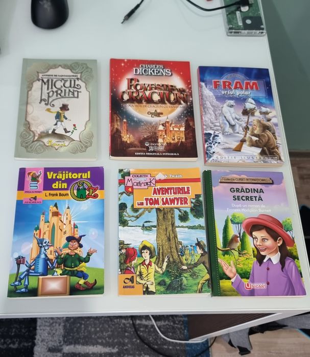 Cărți de vânzare 20 RON fiecare