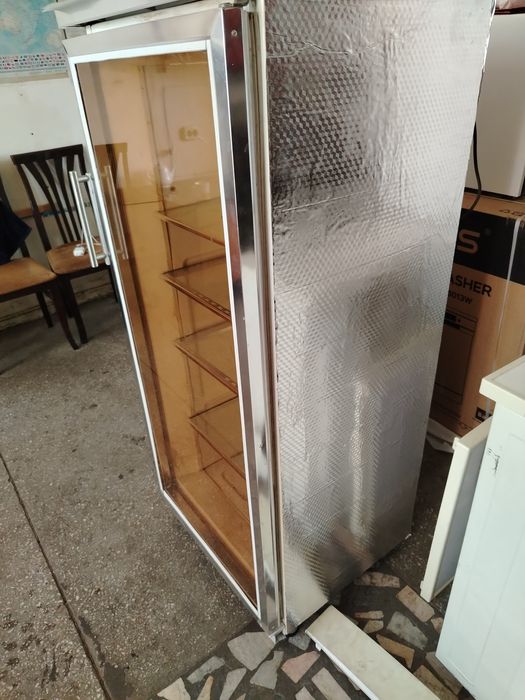 Холодильник витрина