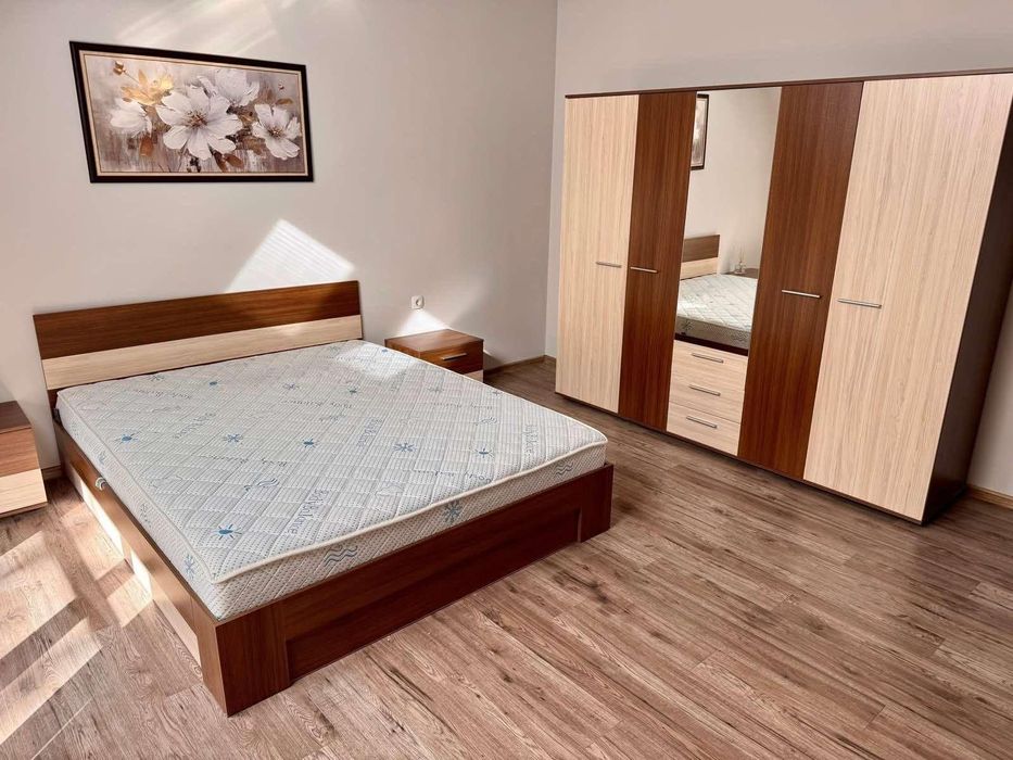 Дава се под наем Тристаен апартамент в Пловдив, Гагарин - 97 кв.м за 663 € - Снимка #3