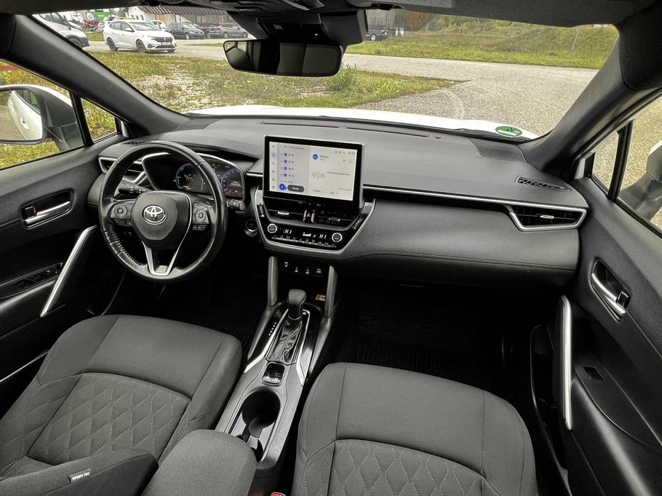 Toyota Corolla Cross An Fab.2023 2.0i Hybrid Recent Adusa !